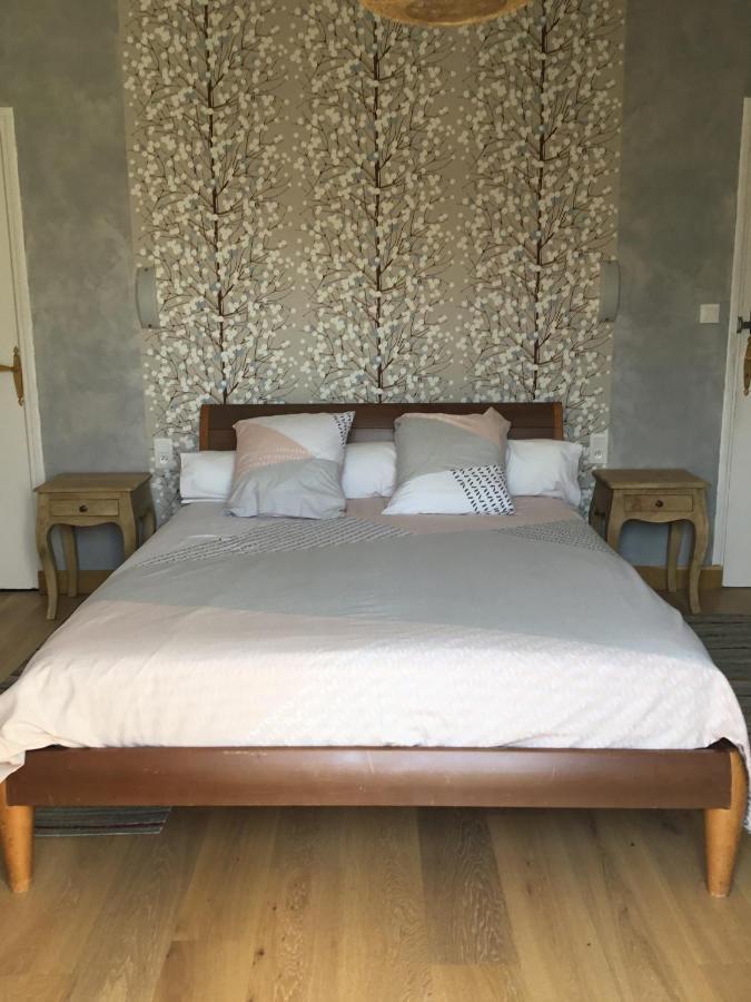 Bed and Breakfast L'Escalère à Arnaud-Guilhem Extérieur photo